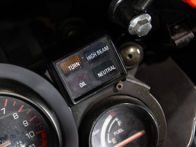 Yamaha RZV 500 R