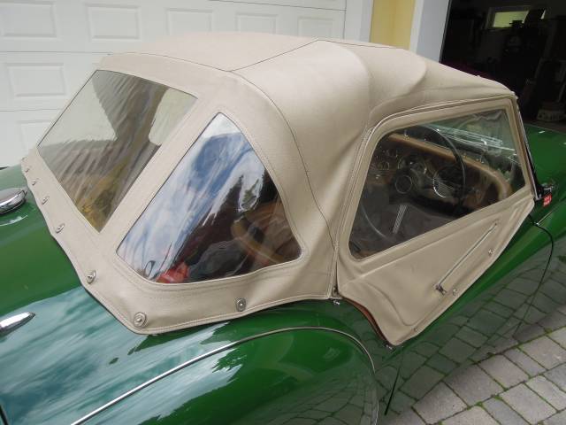Triumph TR 2