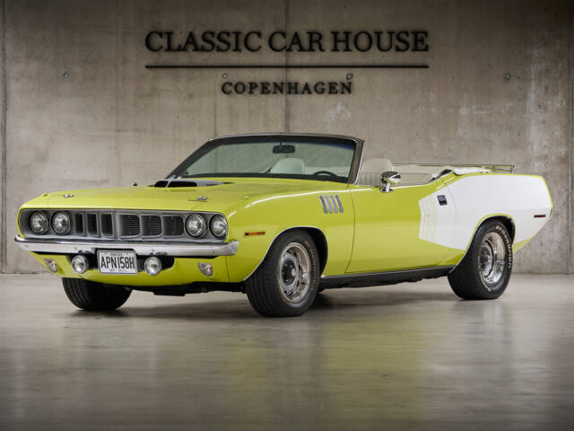 Image 1/12 of Plymouth Barracuda (1971)
