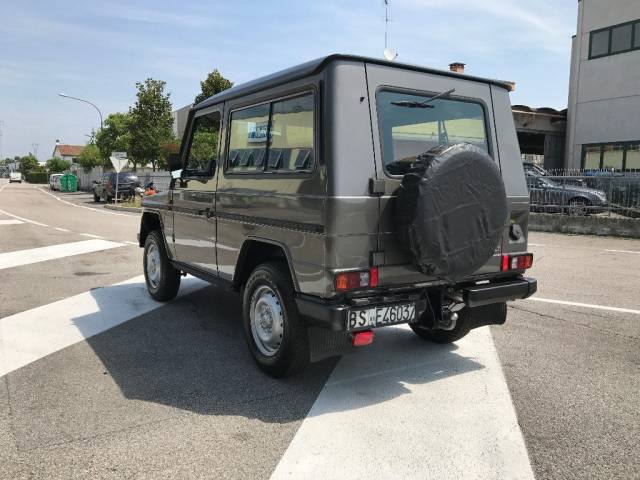 Mercedes-Benz 200 GE (SWB)