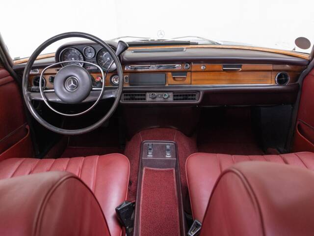 Mercedes-Benz 280 SEL 4,5