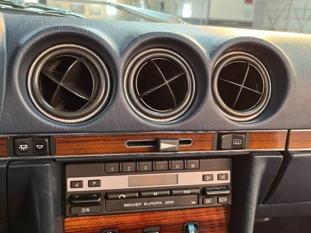 Mercedes-Benz 500 SL