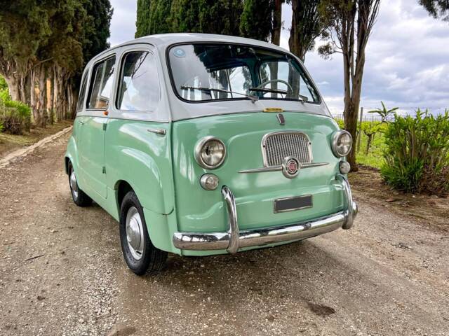 Image 1/53 de FIAT 600 D Multipla (1967)