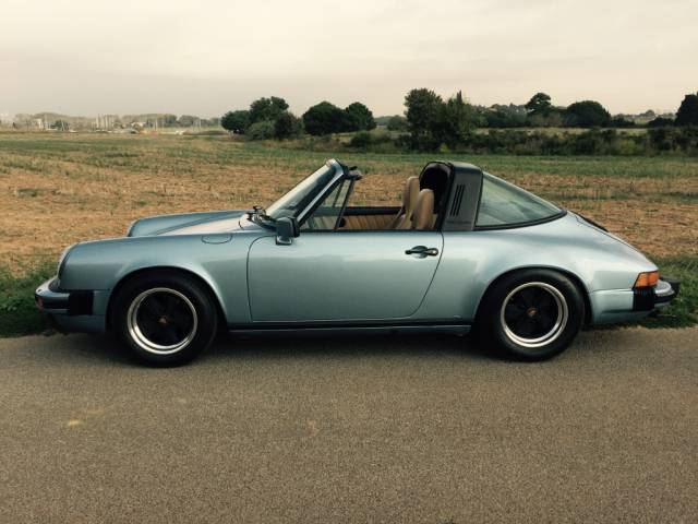 Porsche 911 Carrera 3.2