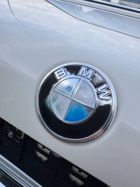 BMW 518
