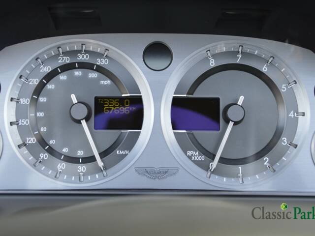 Aston Martin DB 9 Volante