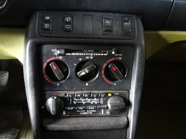 Mercedes-Benz 200 T