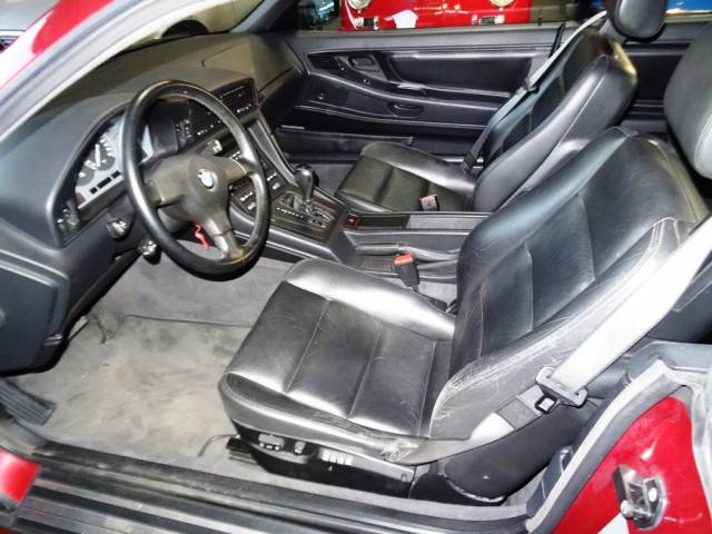BMW 850i