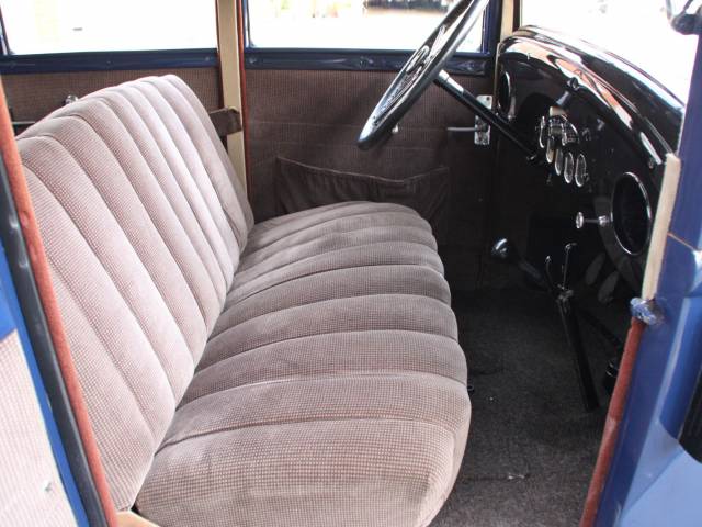 Peugeot 201