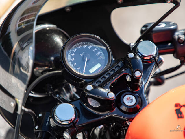 Harley-Davidson Sportster XL 1200