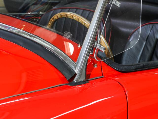 MG MGA 1500