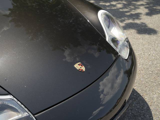 Porsche 911 Carrera
