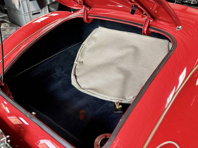 MG MGA 1600