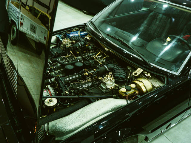 Ferrari 400i