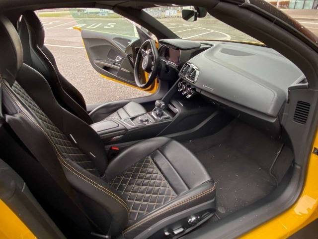 Audi R8 V10 Spyder