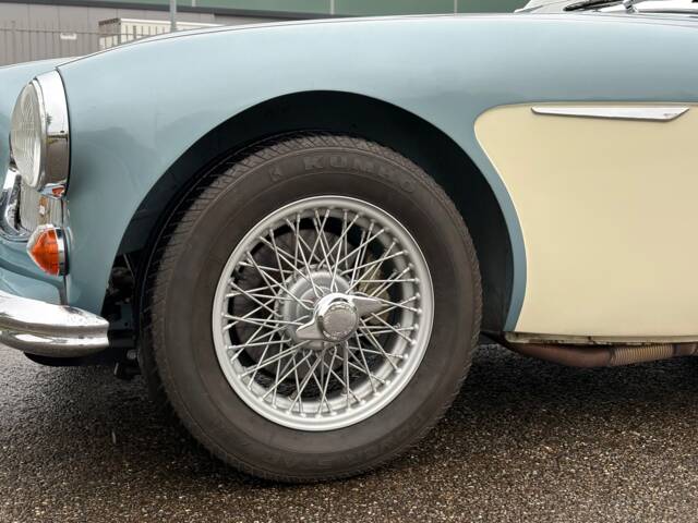 Austin-Healey 3000 Mk III (BJ8)