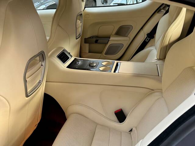 Aston Martin Rapide S