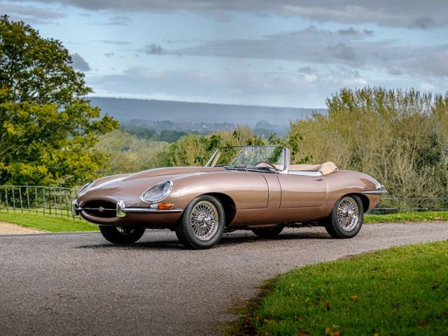 Image 1/50 of Jaguar Type E 3.8 (1962)