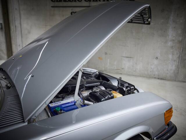Mercedes-Benz 450 SL