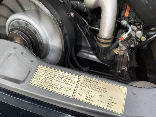 Porsche 911 Carrera 4