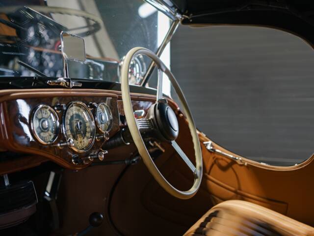 Riley 2.5 Litre RMC