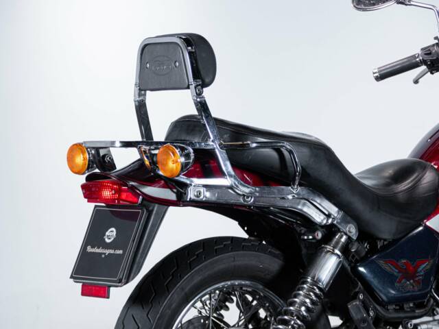 Moto Guzzi Nevada 750