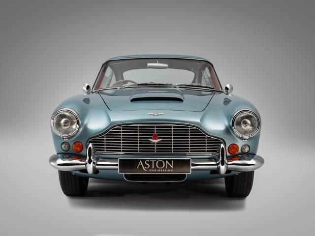 Aston Martin DB 4 Vantage
