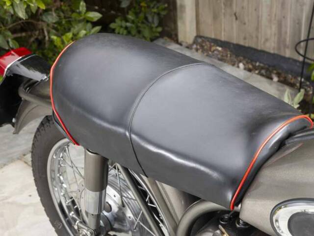 Norton Model 30 International