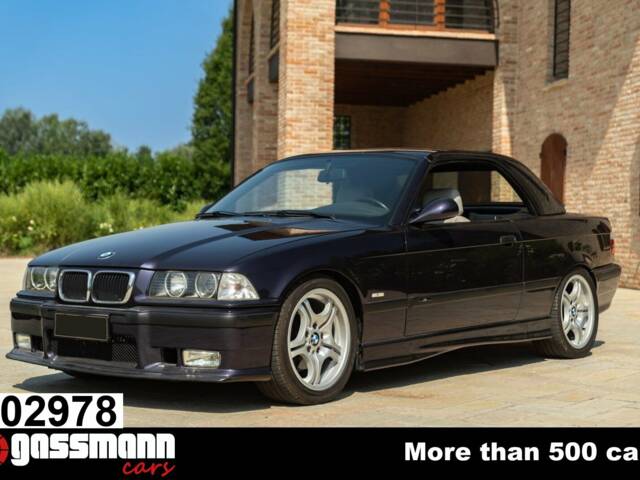 Immagine 1/15 di BMW 320i (1997)