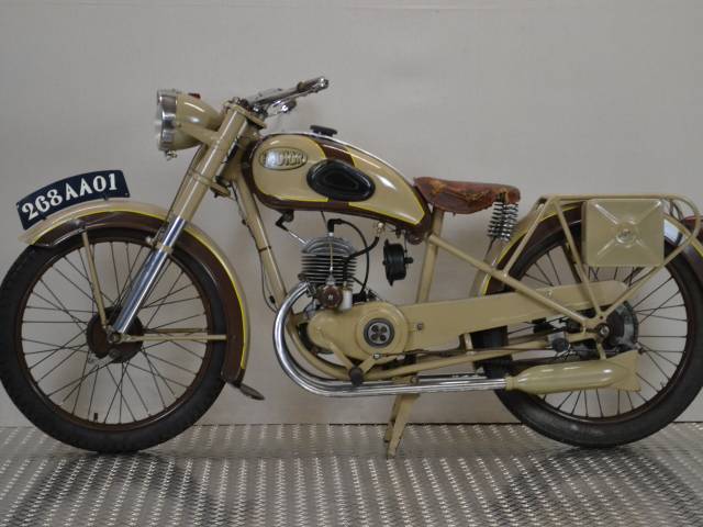 Bild 1/16 von Radior DUMMY (1950)