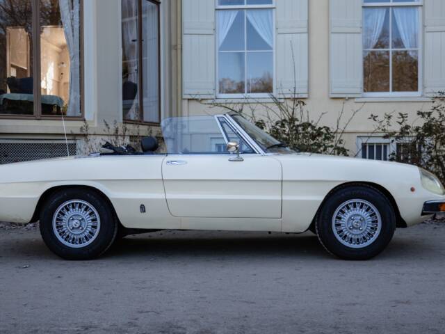 Alfa Romeo 2000 Spider Veloce