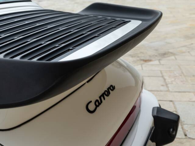Porsche 911 Carrera 3.2 (WTL)
