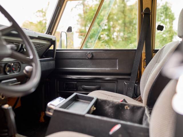 Land Rover 110