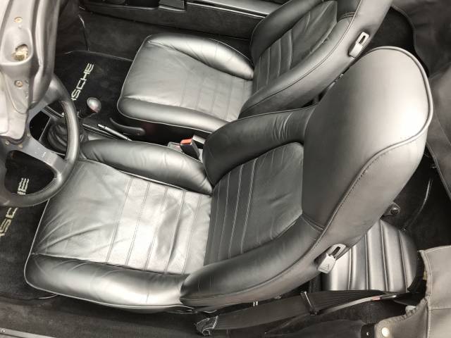Porsche 911 Carrera 3.2 (WTL)