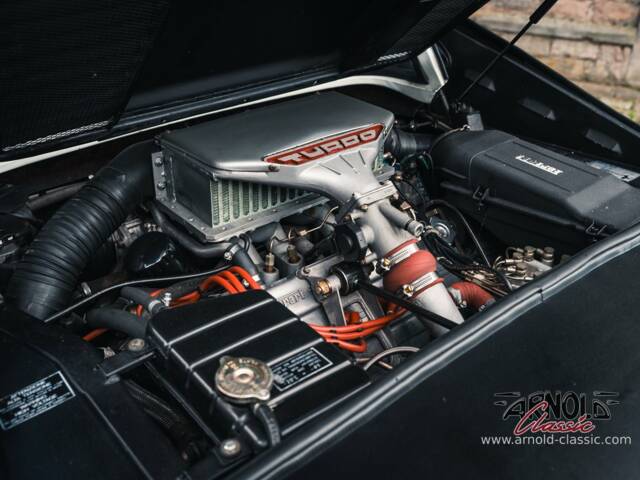Ferrari 208 GTS Turbo