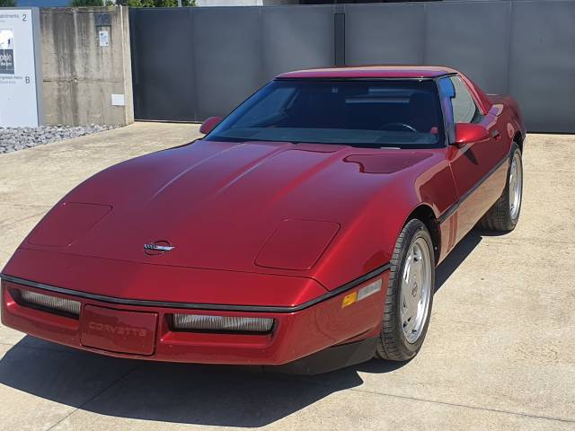 Imagen 1/47 de Chevrolet Corvette Convertible (1987)