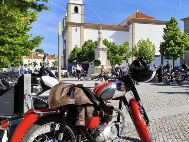 BSA B 44