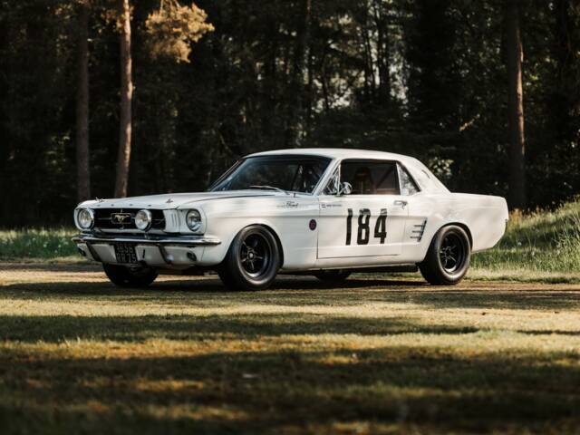 Bild 1/20 von Ford Mustang Notchback (1965)