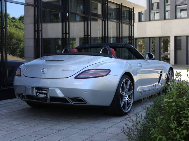 Mercedes-Benz SLS AMG Roadster
