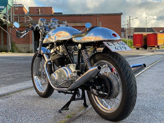 Norton Commando 750