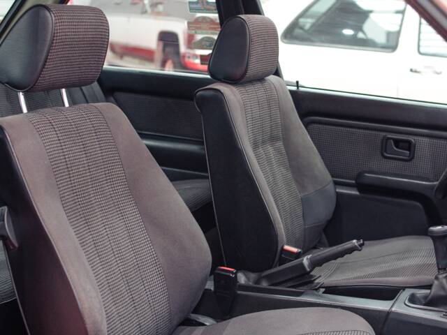 BMW 325i