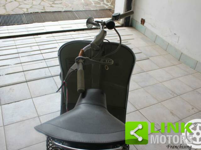 Piaggio Vespa 125