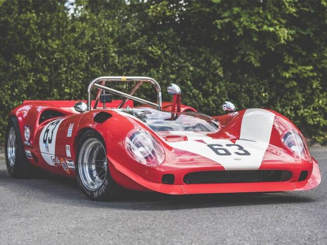 Lola T70