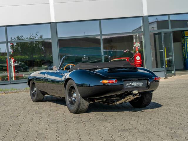 Jaguar E-Type 3.8