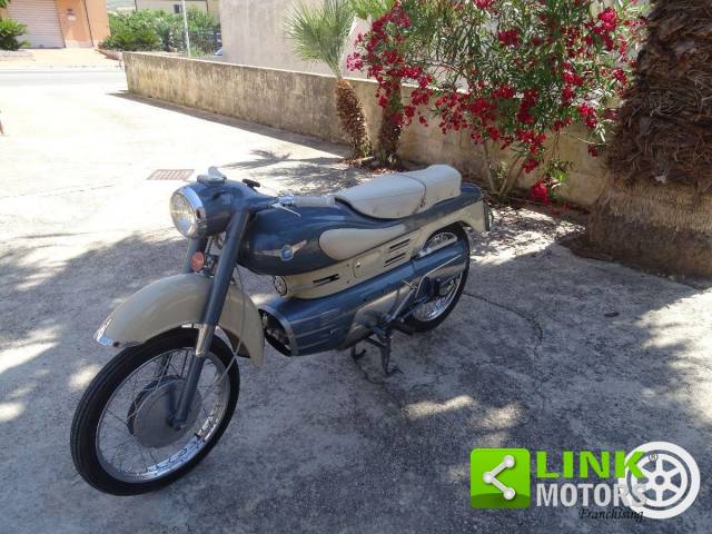 Image 1/12 of Aermacchi DUMMY (1958)