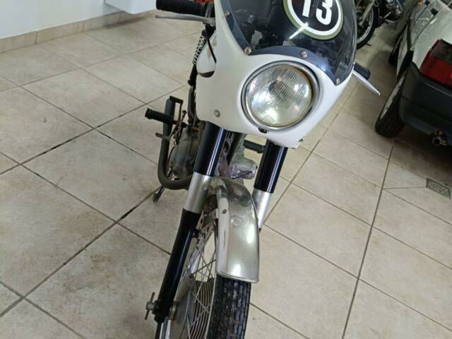 Moto Morini Corsaro 125