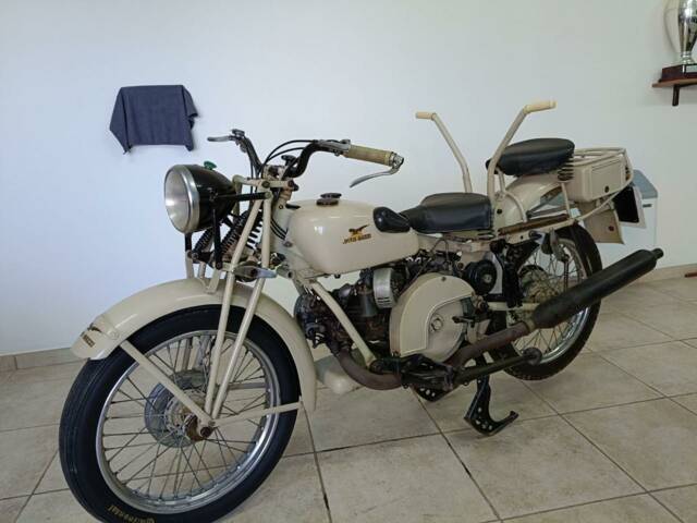 Moto Guzzi Superalce