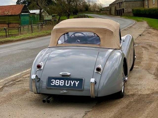 Jaguar XK 120 DHC