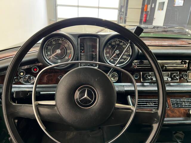Mercedes-Benz 280 SE 3,5