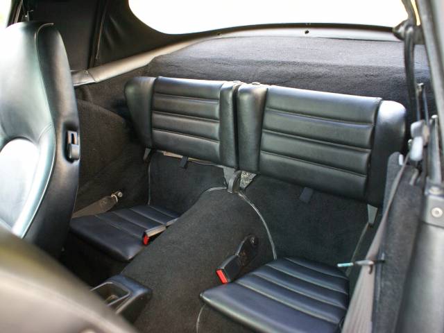 Porsche 911 Carrera 4